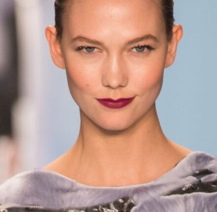 Which on trend make-up should I wear with a romantic chignon?