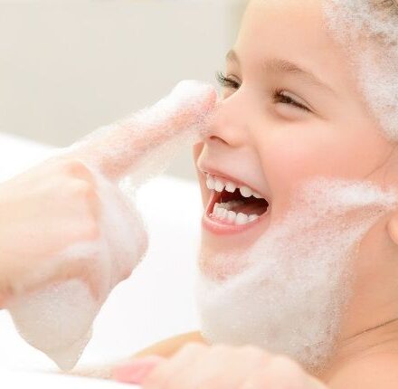 Children: how often should you wash their hair?