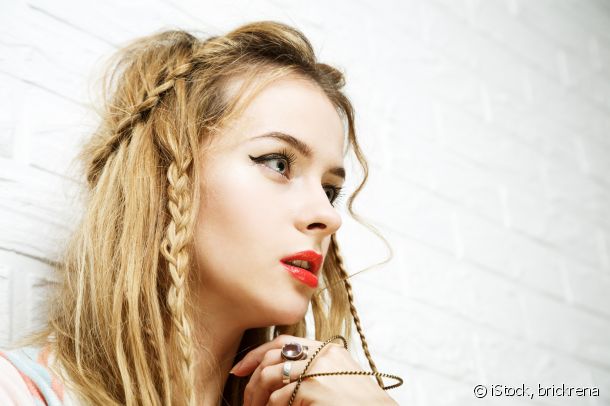 14959-super-easy-bohemian-braids-for-a-quick-h-article_media_block-3.jpg 14959-super-easy-bohemian-braids-for-a-quick-h-article_media_block-3.jpg