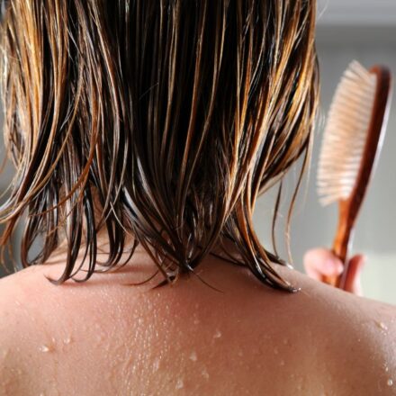 Why shouldn't you brush wet hair?