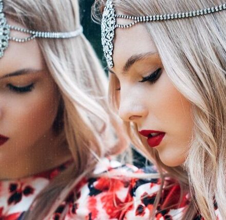 Hair jewellery: 3 hairstyles to inspire you