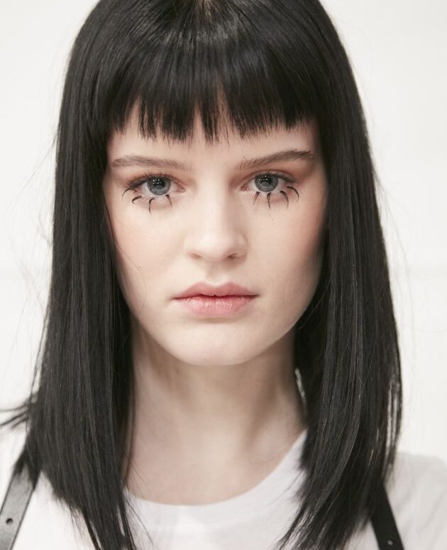 Are you brave enough to go for a cropped fringe? - [EN] Jean Louis David
