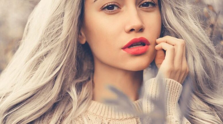 Grey hair: what make-up should you go for?