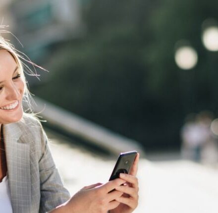 Buzzhair: #HairSmile, the new selfie trend