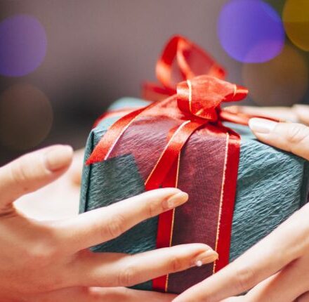 Christmas 2018: 5 beauty gifts for under 30 euros