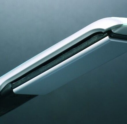 How to use your straighteners properly