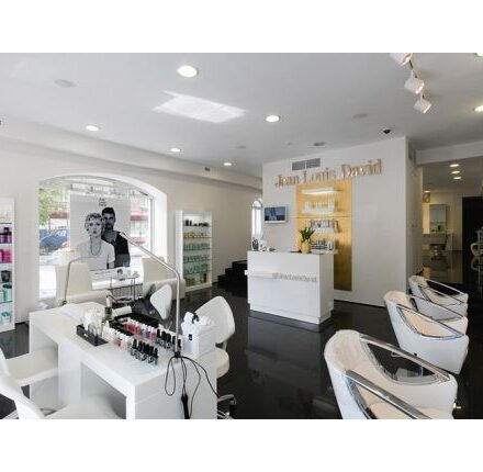 New Jean Louis David salon opens in St Petersburg