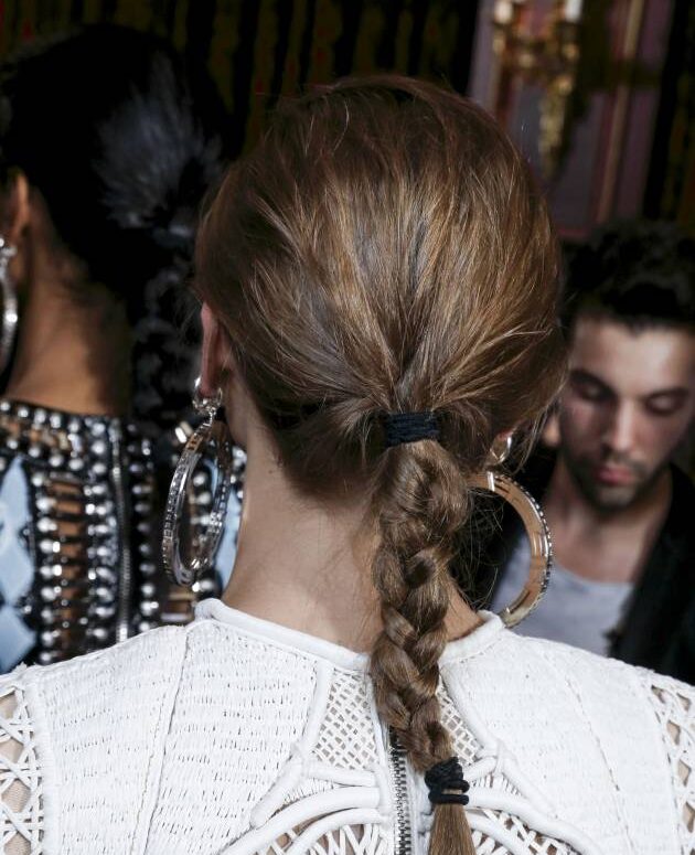 How to create the braided ponytail