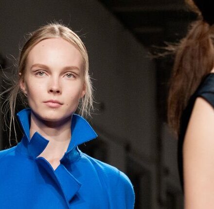 Get the low-down on this season’s low-slung ponytail