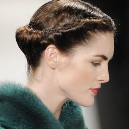 Retro trend: Rolled hair