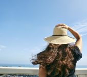 True Facts: does your hair get damaged in summer?