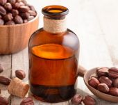 Views on jojoba oil from aromatologist Catherine Gilette