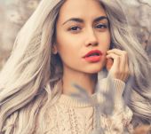 Grey hair: what make-up should you go for?