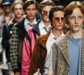 Men's haircut trend: 3 ways to adopt the seventies style