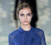 Seen on the catwalk: the bow headband