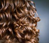Curly hair: choosing the right cut