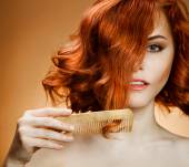 Hairstyles to tame frizz