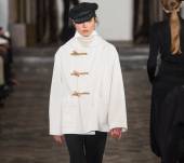 The XXL visor; from the catwalk to the high street?