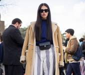 Streetstyle: super long, super straight hair