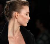 Hair how-to: Jason Wu’s bird’s nest chignon