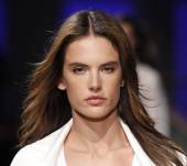 Can I brighten up my locks with the help of haircare products alone?